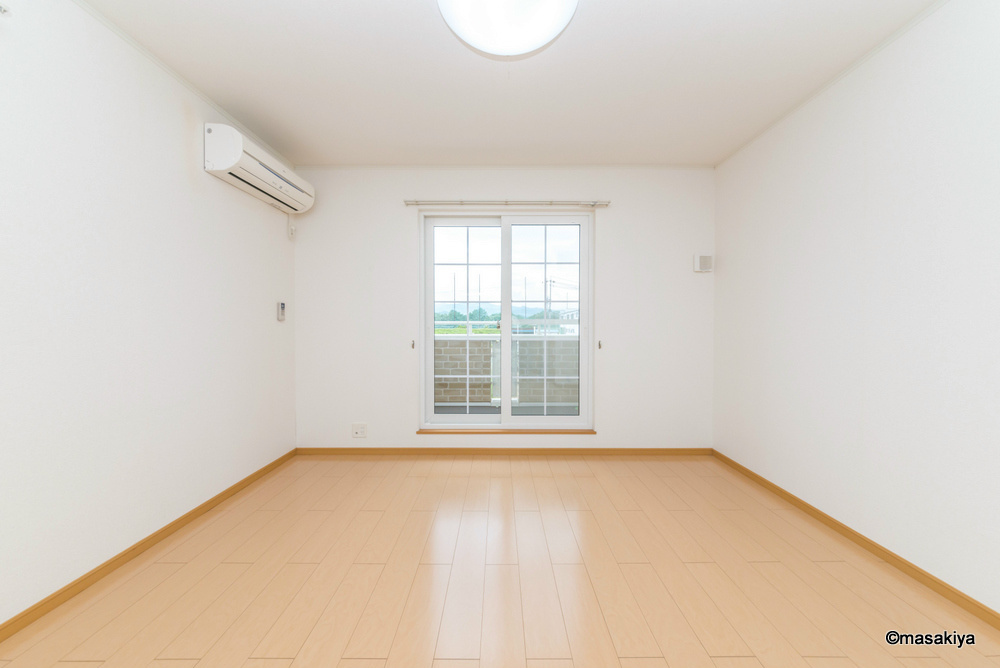 パインヒルズの居間・リビング|リビング