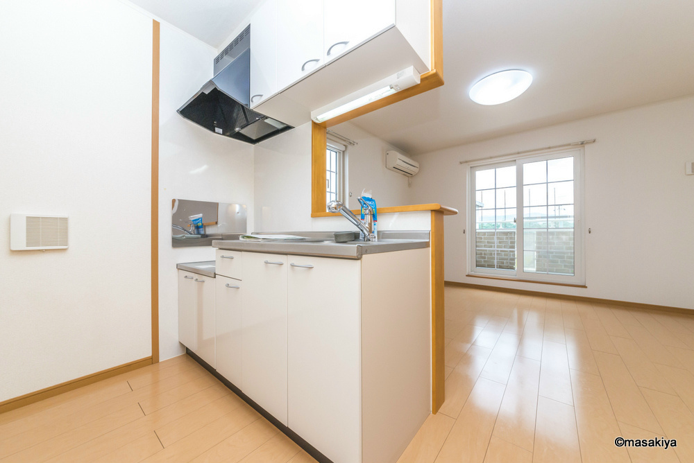 パインヒルズのキッチン|カウンターキッチン