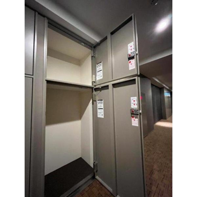 【エントランス】 | ザ・パークハウス麹町レジデンス