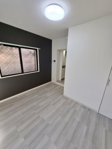 ジョイフル武庫川の居間・リビング