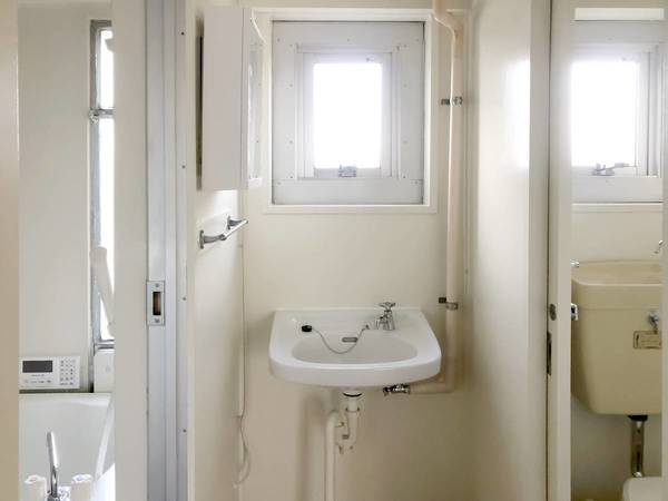 ビレッジハウス富山北4号棟の洗面所|ビレッジハウスの同一物件・同一タイプの間取りの写真です