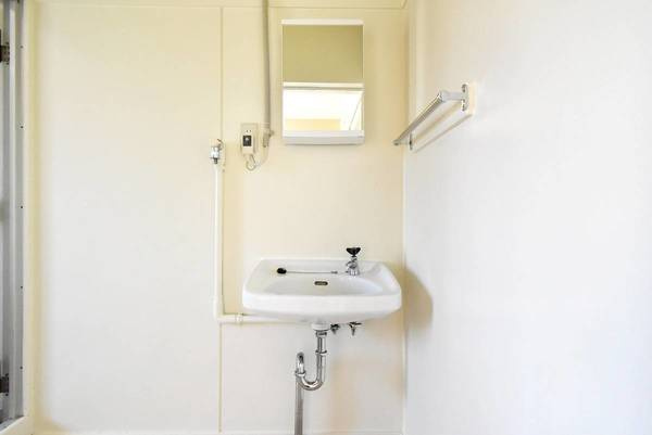 ビレッジハウス宮成1号棟の洗面所|ビレッジハウスの同一物件・同一タイプの間取りの写真です