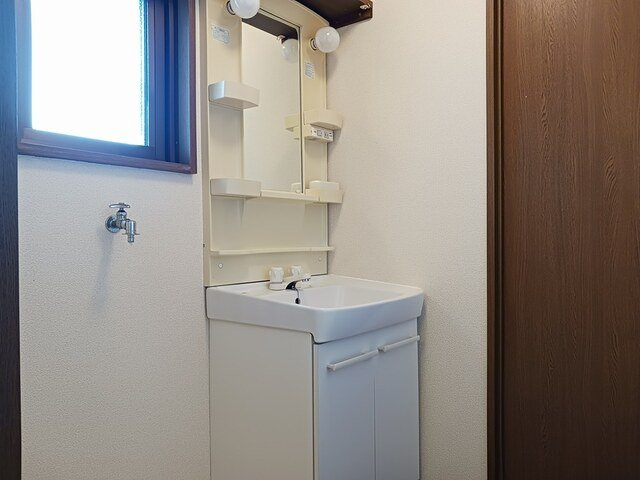 ユーミー堀川の洗面所|コンパクトで使いやすい洗面所