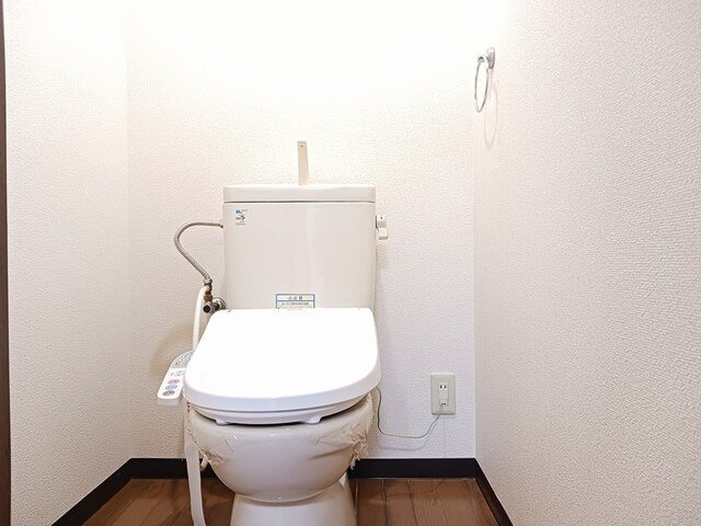 ユーミー堀川のトイレ|ゆったりとした空間のトイレです
