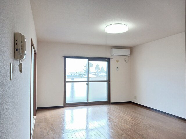 ユーミー堀川の居間・リビング|リビングです