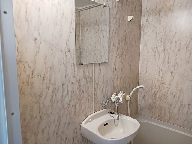 ツインパレスさくら台Ｎｏｒｔｈの洗面所|コンパクトで使いやすい洗面所