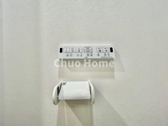 清新南ハイツ12号棟の内装|【ウォシュレット】清潔に使いたいお手洗いには最適な設備です。もちろんウォームレットも標準装備です。