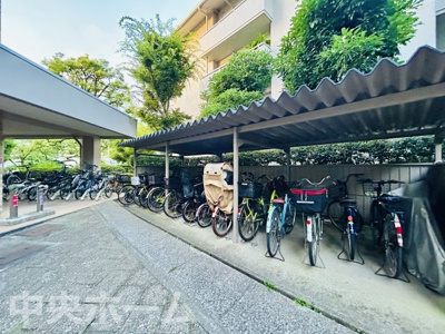 【駐輪場】 | 清新南ハイツ12号棟 | 【自転車置き場】最新の空き状況や費用などの詳細は担当スタッフまでお問い合わせください。