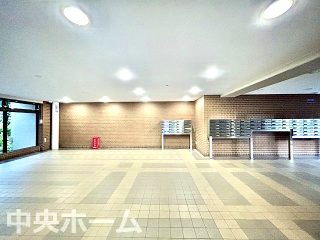 清新南ハイツ12号棟のロビー|ロビー