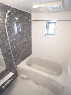 【浴室】 | プリムヴェール | ゆったり過ごせるお風呂です♪