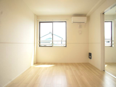 【居間・リビング】 | プリムヴェール | ゆったりできるリビングです♪