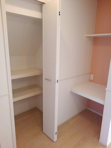 グランシャリオ　Ⅴの収納