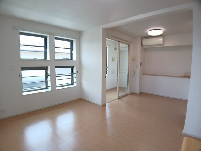 ミューズリーの居間・リビング