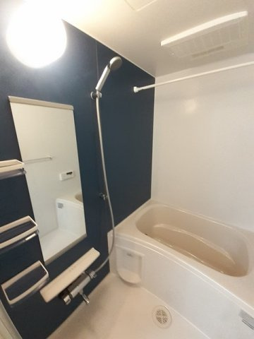 パレス旭本町の浴室