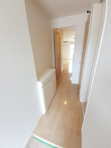 パレス旭本町の玄関