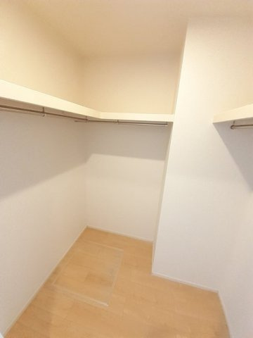 パレス旭本町の収納