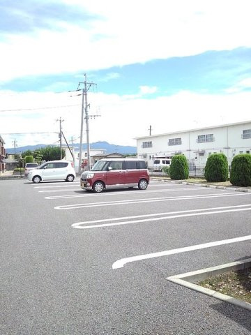 ファーストスターⅠの駐車場
