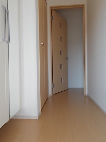 ファーストスターⅠの玄関