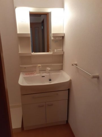 ラフレシールⅢの洗面所