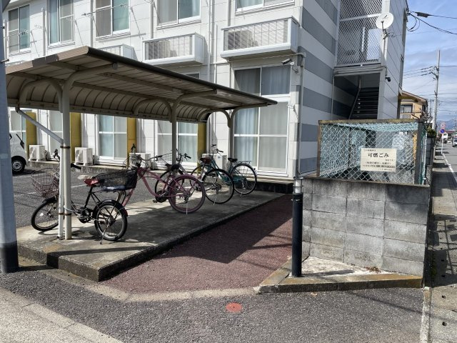 レオパレスＫ・Ｉのその他|駐輪場・ゴミステーション