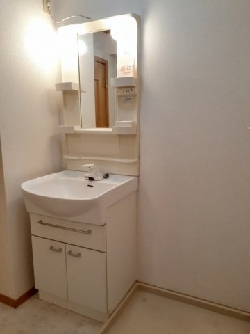 サン・カンナＡの洗面所