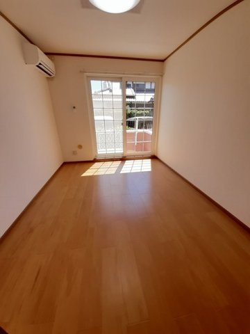 サン・ウィステリアの内装