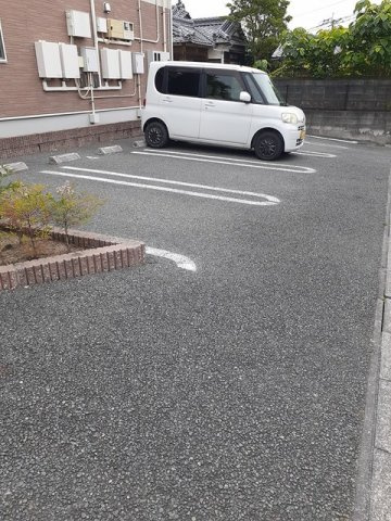 セレノ・カーサの駐車場
