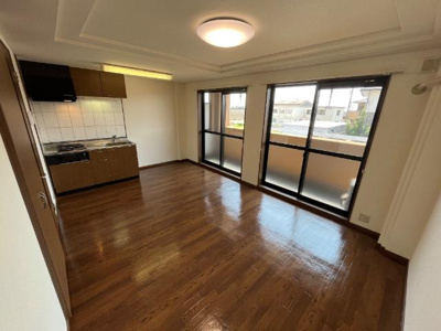 【居間・リビング】 | ラ・メール塩浜 | リビング