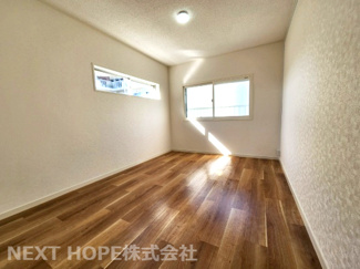 【洋室】 | ドエル南塚口B棟 | 洋室5.5帖です♪二面採光の明るい室内です！！