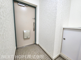 【玄関】 | ドエル南塚口B棟 | 玄関です♪シューズBOXもございます！！