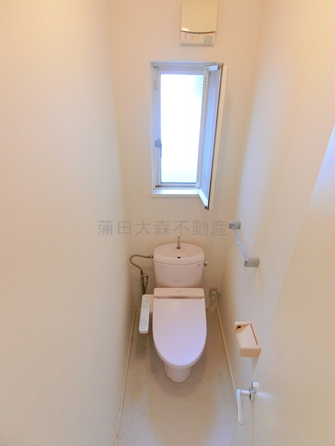 小澤メゾネットのトイレ|2階のトイレ