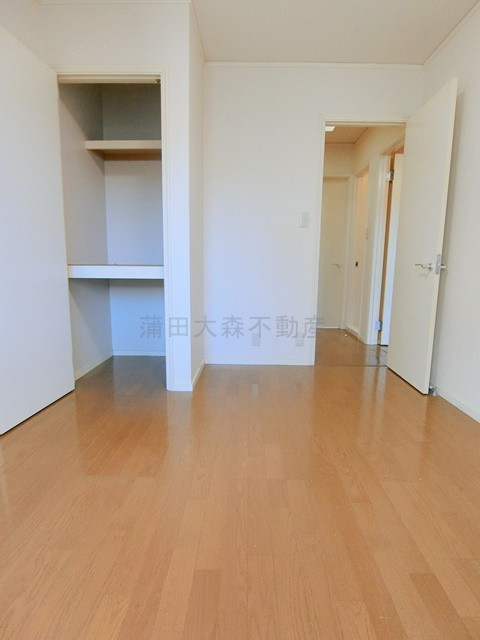 小澤メゾネットの洋室|洋室5.7帖