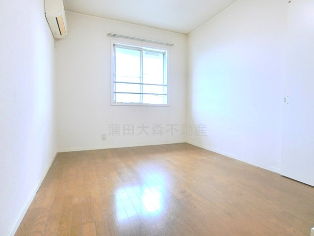 小澤メゾネットの洋室|洋室5.7帖