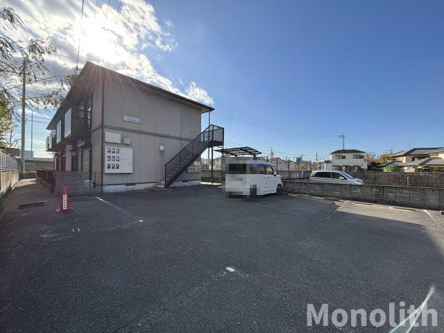 ハイツディオの駐車場