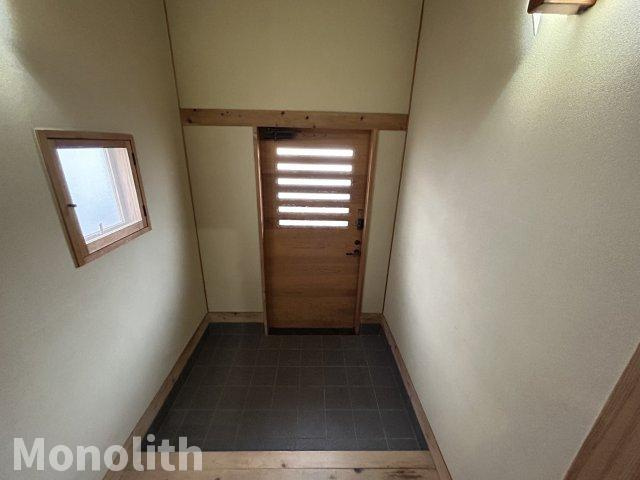 岸和田市別所町３丁目の一戸建ての玄関