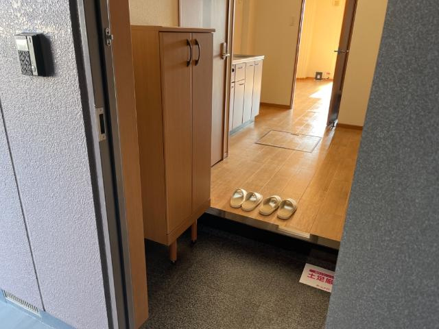 ルミエール２１の玄関|玄関