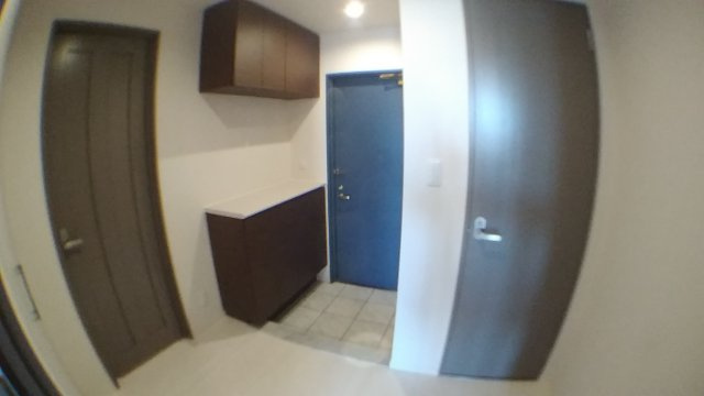 中央区日本橋箱崎町の賃貸マンションの玄関|リノベーション前参照