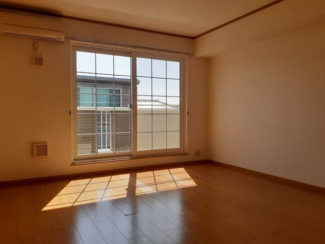 プルミエールⅠの居間・リビング