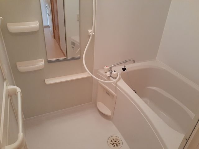 プルミエールⅠの浴室