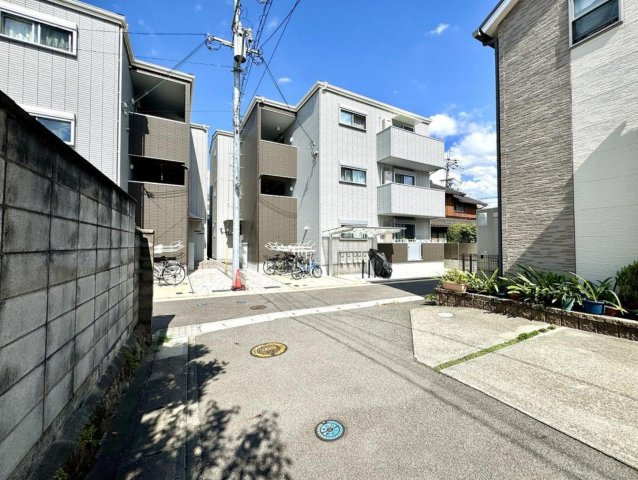 ALEGRIA河内山本EASTの周辺