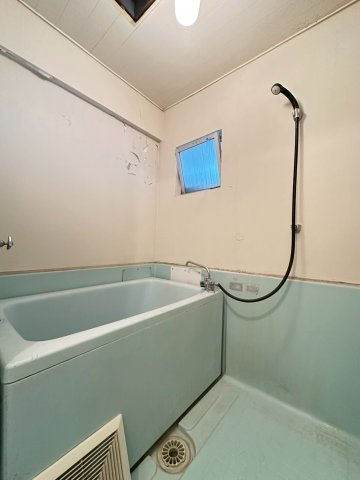 メゾンプランタンの浴室