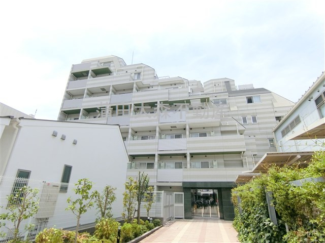 AZESTアゼスト千鳥町の外観|2013年9月築　2013年12月築RC造地上7階建て1K～1LDK総戸数71戸人気分譲賃貸マンション　東急池上線池上駅、千鳥町駅、多摩川線武蔵新田駅徒歩圏内の東京都大田区千鳥2丁目