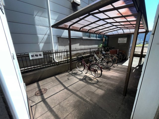 仁科レジデンスのその他共用部分|駐輪場