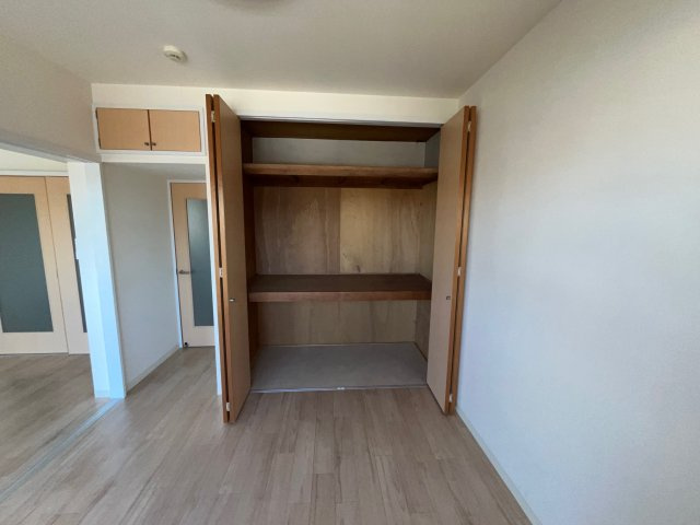 仁科レジデンスの収納|4.5畳洋室
