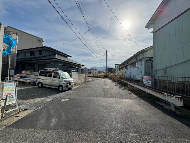 ーBloomーブルームー小倉南区横代北町1丁目3期　【小倉南区　新築戸建て】の前面道路含む現地写真|現地撮影　2025,12,23　ーBloomーブルームー小倉南区横代北町1丁目3期　【小倉南区　新築戸建て】