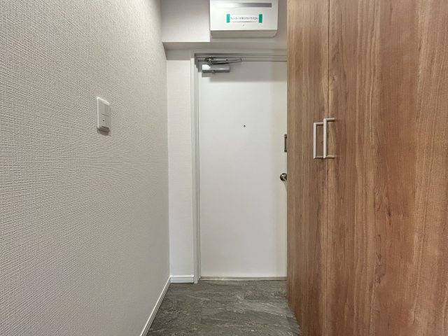 東向島サニーホームズの玄関