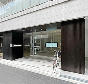 スプランディッド中之島WESTのエントランス