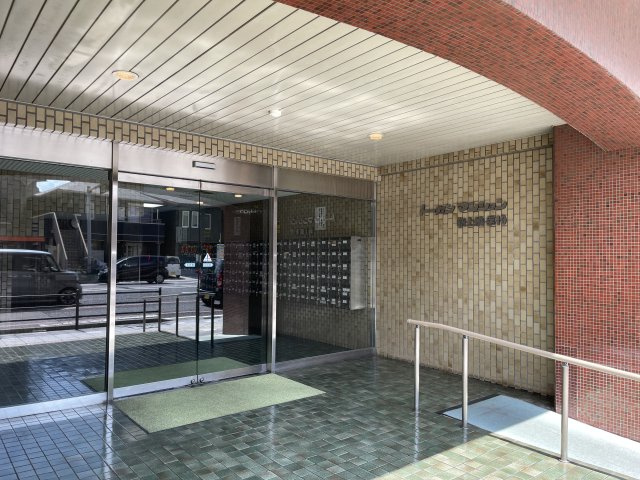 トーカンマンション新上橋第10のエントランス|エントランスの様子です。