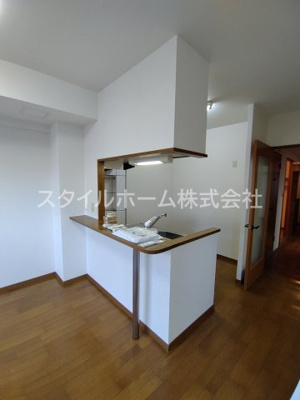 【内装】 | ピエールノーヴァ | 別部屋写真です。