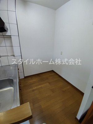 【内装】 | ピエールノーヴァ | 別部屋写真です。